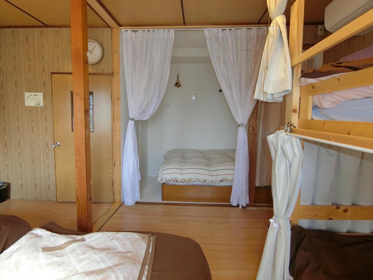 Otaru Guest House Tarune Экстерьер фото