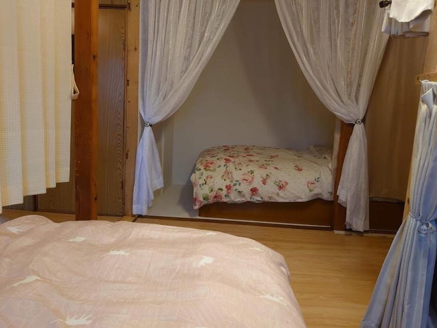 Otaru Guest House Tarune Экстерьер фото