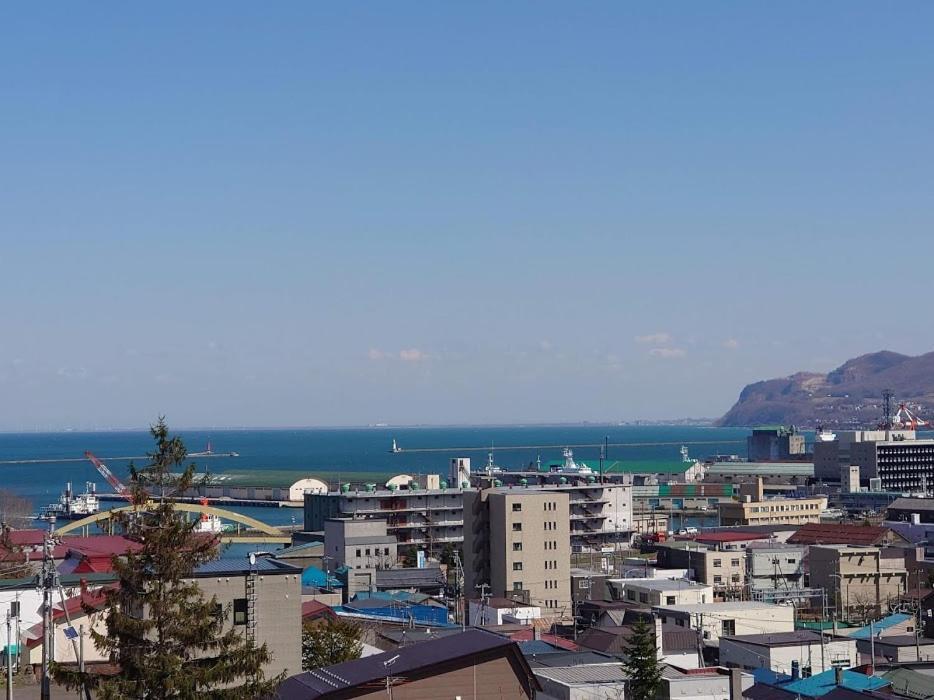Otaru Guest House Tarune Экстерьер фото