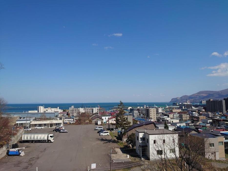Otaru Guest House Tarune Экстерьер фото